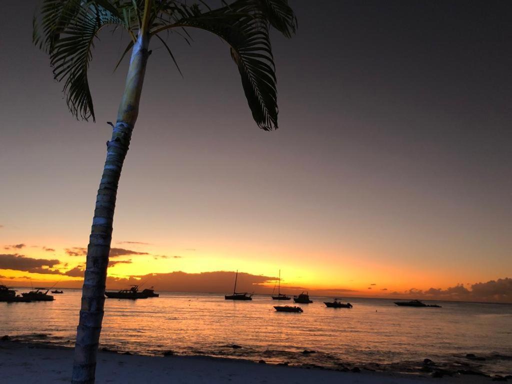 Апартаменты Troux Aux Biches Le Cerisier A2 Mauritius Экстерьер фото