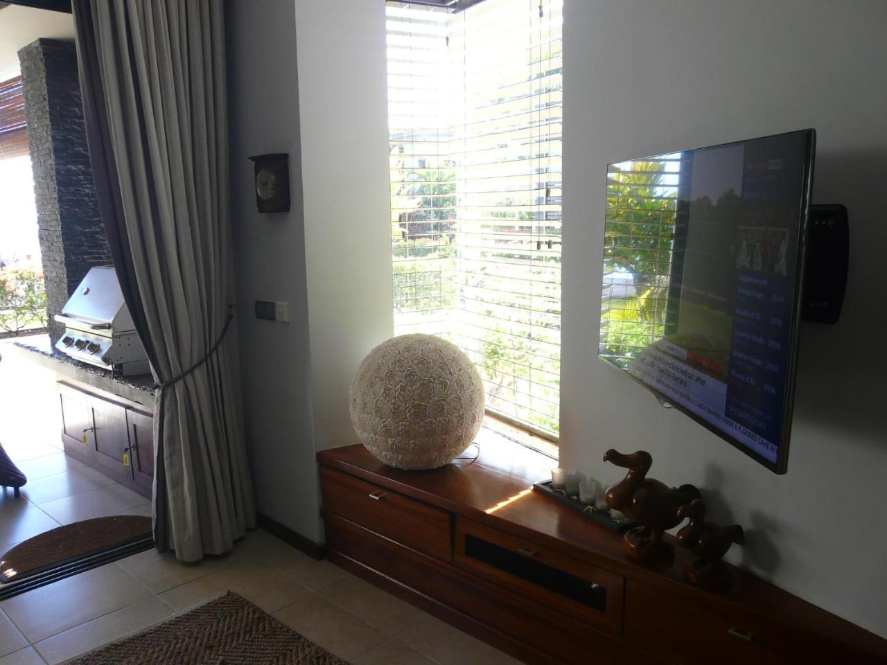 Апартаменты Troux Aux Biches Le Cerisier A2 Mauritius Экстерьер фото